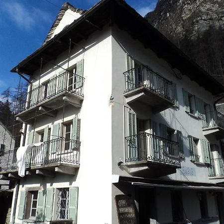 Camera In Casa Eva Brione  Ngoại thất bức ảnh